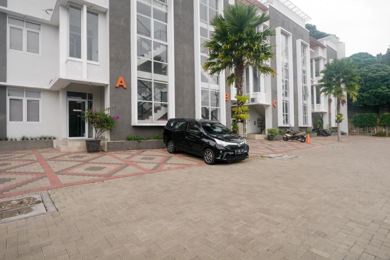 Oyo Life 3204 Beverly Park Бандунг Екстериор снимка
