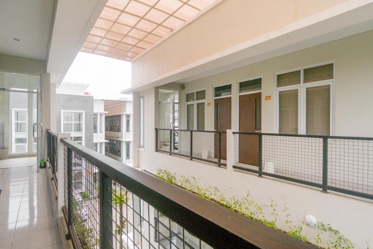 Oyo Life 3204 Beverly Park Бандунг Екстериор снимка